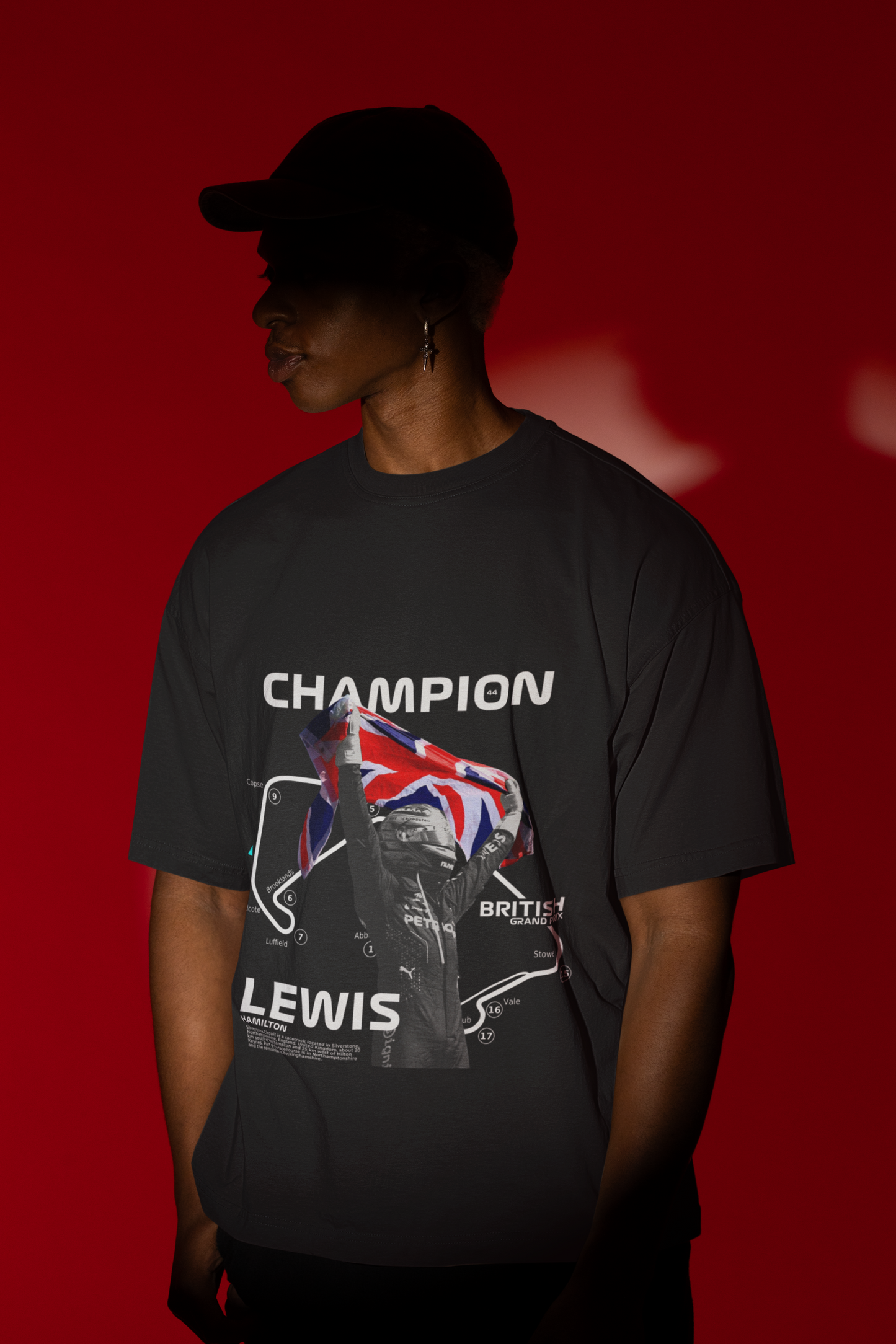 Silverstone Circuit Champion - Lewis Hamilton - Terry Oversized T-Shirt